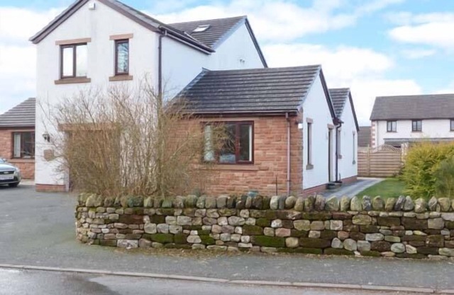 Elm Tree Cottage