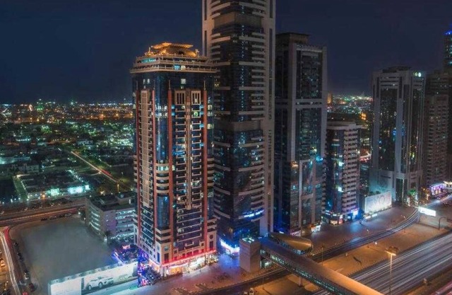 Emirates Grand Hotel Opposite DIFC