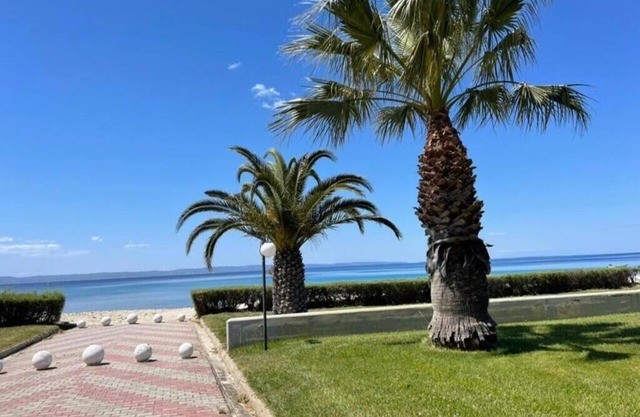 Enjoy Panoramic sea Views in the Halkidiki Peninsula