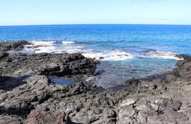 Enjoy the Sunset Ocean Front 1BR Apt-pool On-site