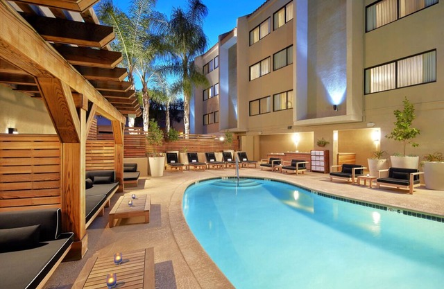 Ensuring a Very Comfortable & Memorable Stay! Dog-friendly Property, Pool