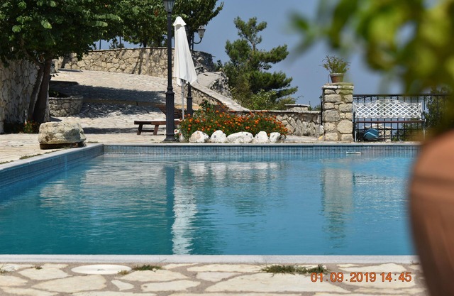 ESTATE DAFNOPANAGIA VILLA MAGDA