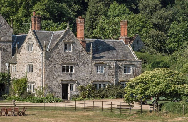 Experience this 7-bedroom, self-contained wing of a magnificent Jacobean manor