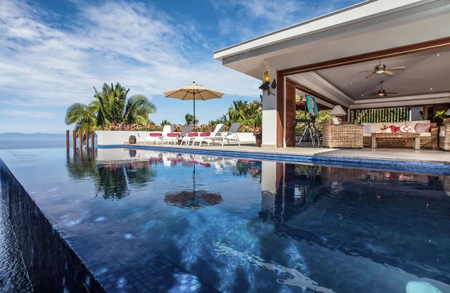 Exquisite Villa, A Paradise set among the lush greenery with superb Ocean View