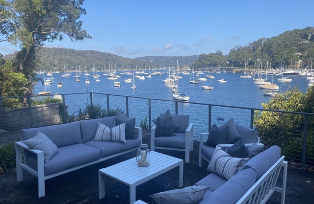 Extensive views across Pittwater, elegant & stylish
