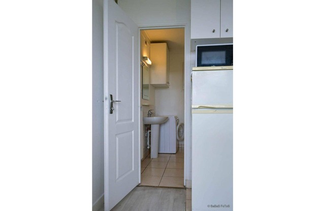 F2 B with 4 beds