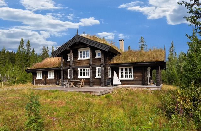 FA811 - Spacious Chalet with sauna and stunning views
