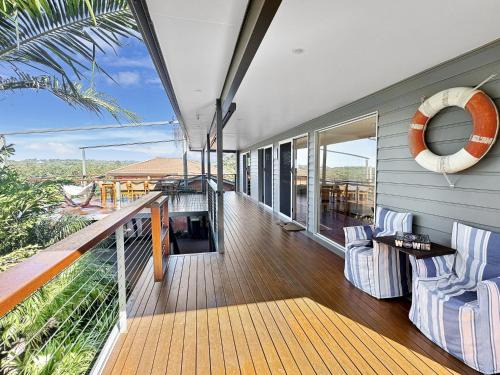 Fab 3-Bed Stay with Great Outdoors & Water Views