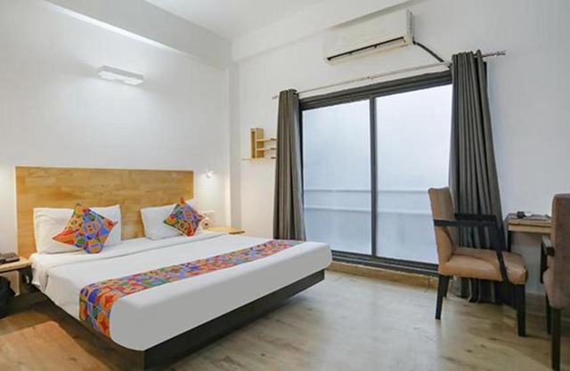 FabHotel F9 Sector 51