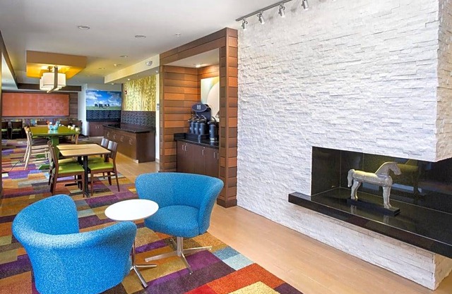 Fairfield Inn & Suites Quincy