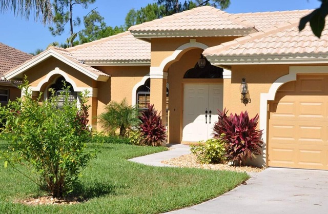 Family Friendly Luxury 3/2 Home
