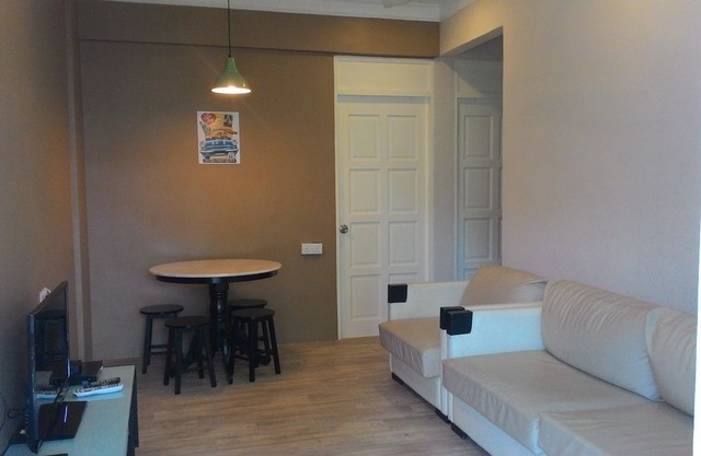 Fastbook 2Bedroom Studio (Taman Wayton)