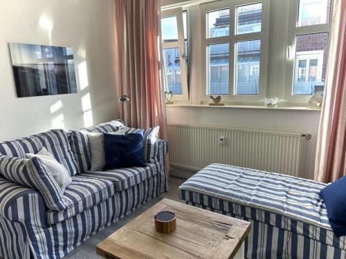 Ferienwohnung 206 Juist Strandburg für 2 bis 5 Personen mit Schwimmbad und Sauna