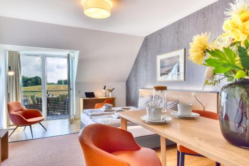 Ferienwohnung Mauersegler 14 im Wreecher Idyll Rügen by ruyastay