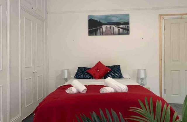 Fernlea Sapphire Suite
