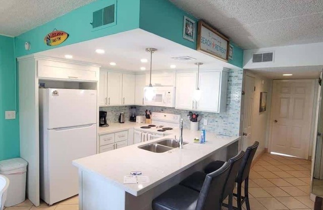 Fiesta Sol #110 2 Bedroom Home by RedAwning