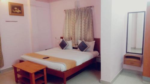 Five Stones By Terra Hotel Mogappair