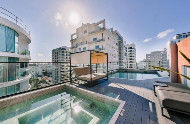 Flat in Regatta II With Breakfast Included 306