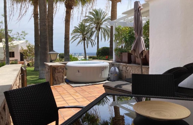 Flatguest Playa del Cura +Beach +Terrace +Garden