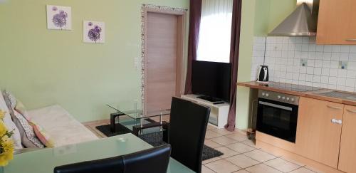 flats-4u - Cosy, quite & clean apartments in the city (Apt.4)