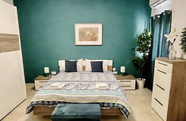 Fleur de Mai Suite-hosted by Sweetstay