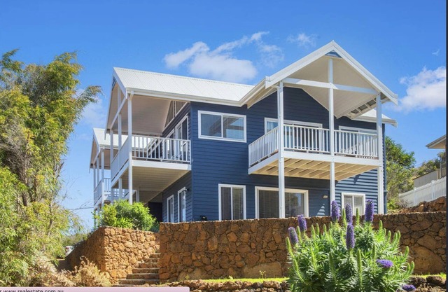 Flinders View Beach House (4Bed 2Bath) - Flinders View Beach House - Executive Holiday Home
