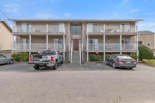 Floral Villa Unit E19