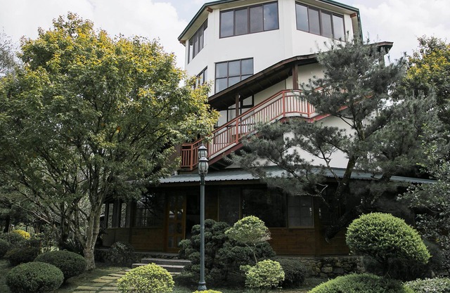 Flying Villa