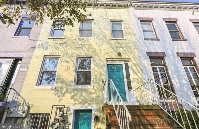 Four Bedroom House Near Sports & Museums
