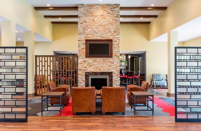 Four Points by Sheraton Buffalo Grove
