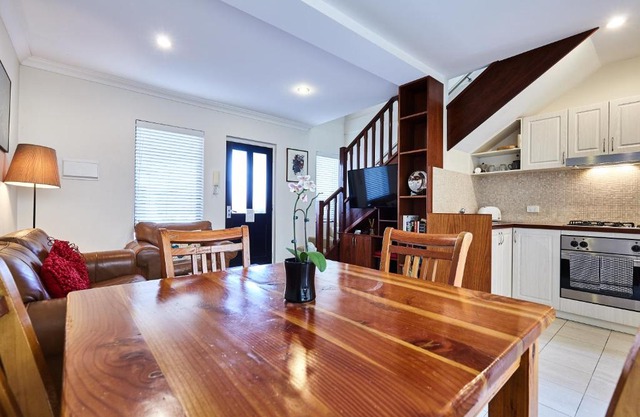 Fremantle Townhouse Unit 6