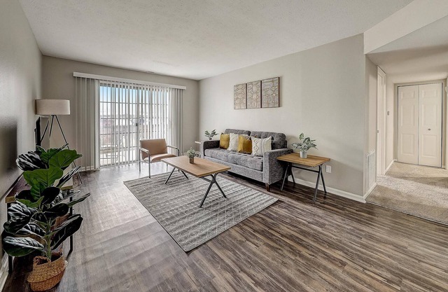 Frontdesk | 1 BR in Georgetown