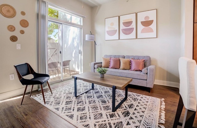 FRONTDESK SYNC Med Center Apts Houston