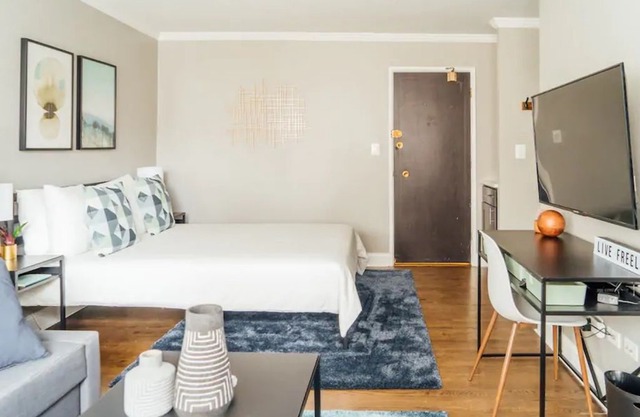 Fully Furnished Studio + WiFi Amazing Deal! OD2