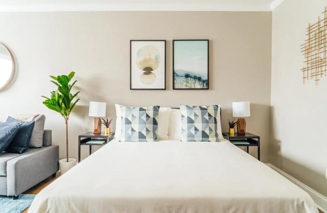 Fully Furnished Studio with WiFi Amazing Deal! - Oakdale 413