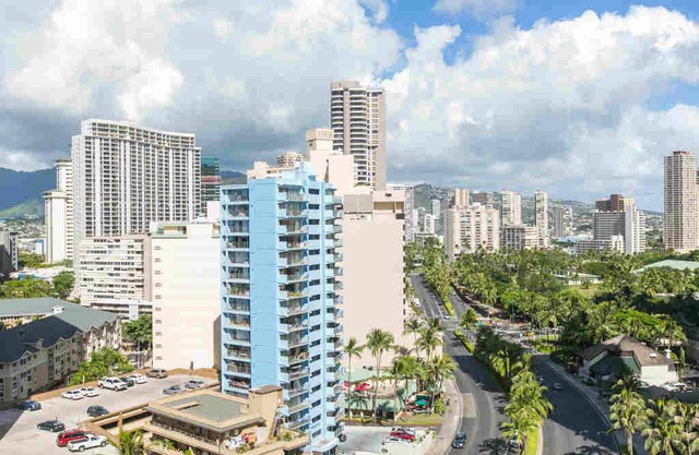 Fully renovated unit on the 14th Floor overlooking the surrounding Waikiki area!