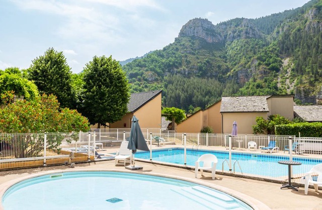 Gîte 2 pers à Blajoux - LZV011B1