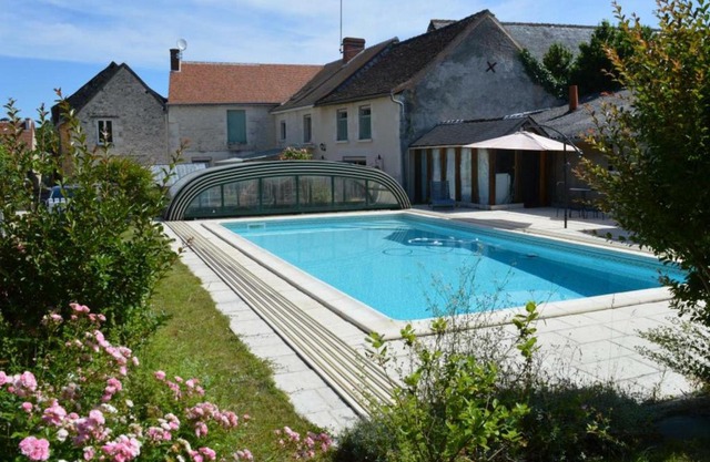 Gîte Tavant, 5 pièces, 9 personnes - FR-1-381-383