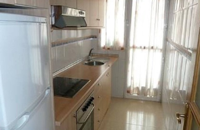 Garrucha, 2 bedroom apartment 200 meters from the sea, garage, air conditioning