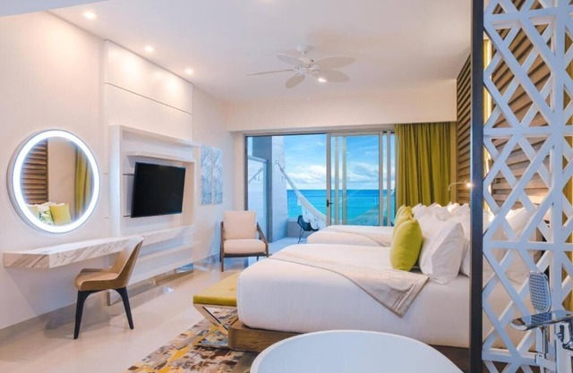 Garza Blanca Resort & Spa Cancun - Charming 3-bedroom suite