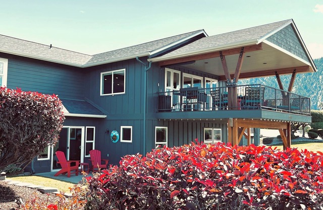 Gather & Go at Wapato Point - Comfortable 4BR, 3BA Home Inside the Resort