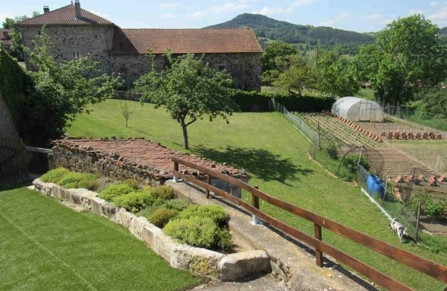 Gite Saint-Germain-Laprade, 3 bedrooms, 6 persons