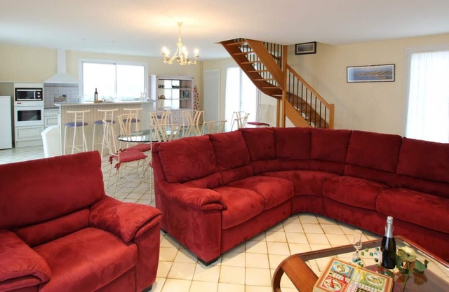 Gite Saint-Lô-d'Ourville, 4 bedrooms, 8 persons