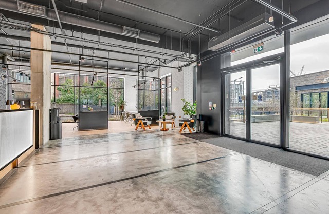 Glamorous 3 Bedroom Condo