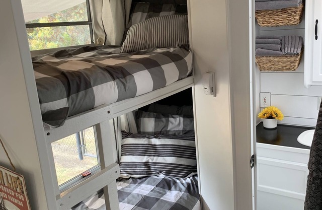 Glamping Getaway in the country.