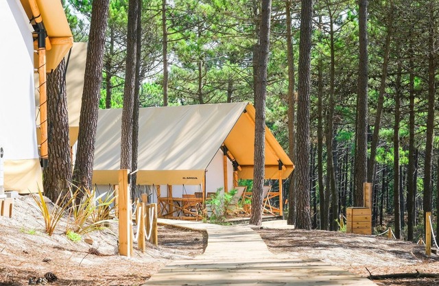 Glamping in Nazareth by Vale Paraiso