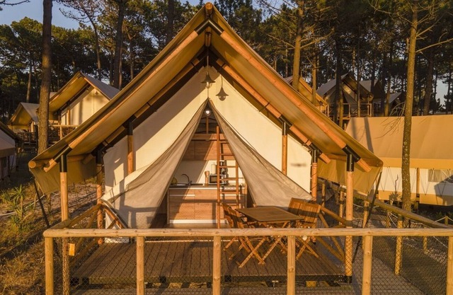 Glamping in Nazareth by Vale Paraiso