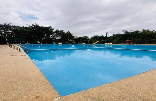 Golden Farms Resorts