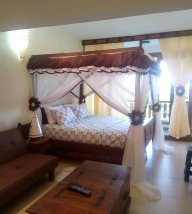 Golden Sands Resort