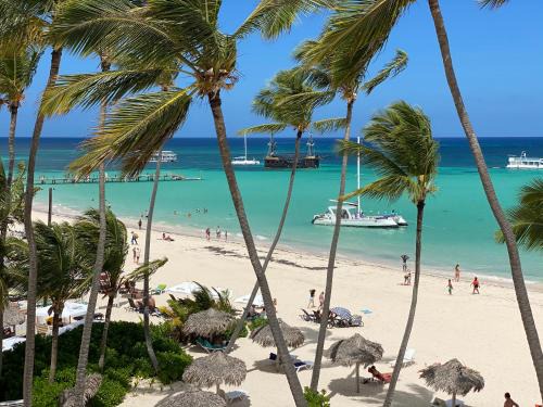 Good location on the beach